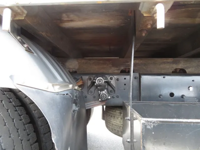 三菱 ファイター 2KG-FK61F(2WD)の写真5