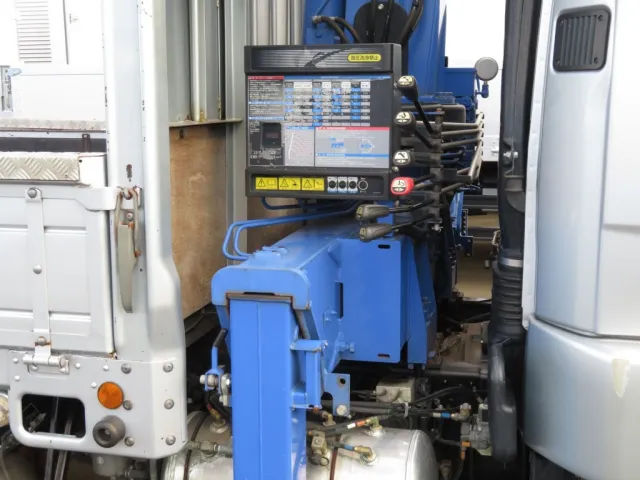 三菱 ファイター 2KG-FK61F(2WD)の写真9