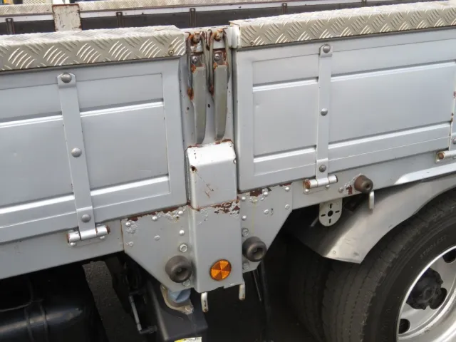 三菱 ファイター 2KG-FK61F(2WD)の写真18