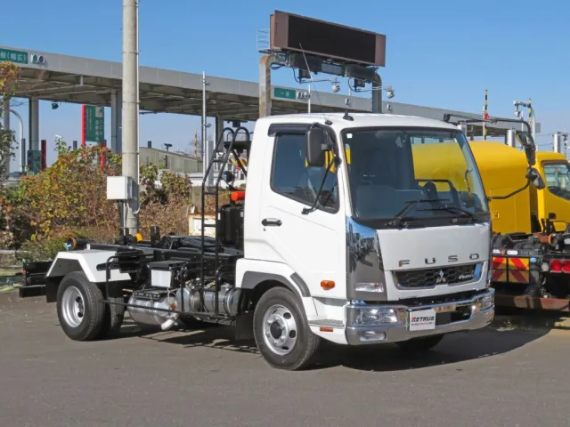 三菱 ファイター 2KG-FK72F(2WD)の写真2