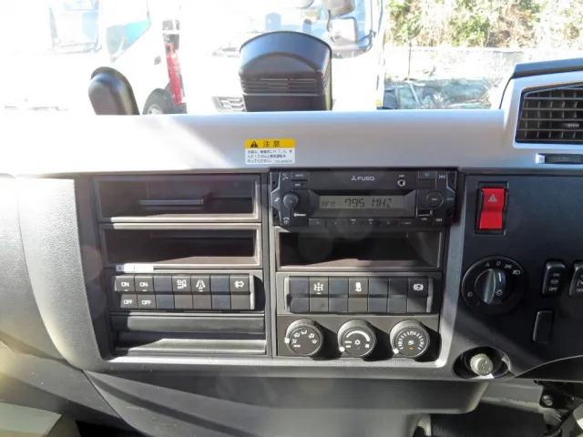三菱 ファイター 2KG-FK72F(2WD)の写真13