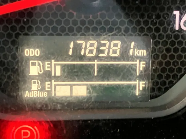 いすゞ フォワード 2RG-FRR90T2(2WD)の写真28