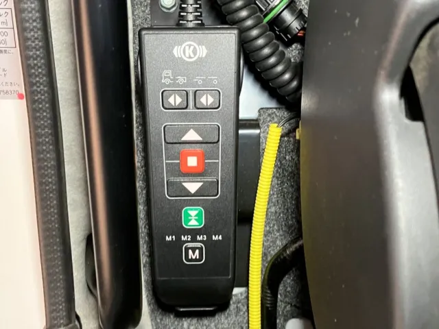 エアサスのコントローラーです。|いすゞ フォワード 2RG-FTR90V4の写真24