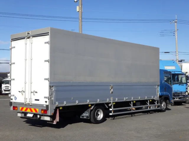 いすゞ フォワード TKG-FRR90S2(2WD)の写真4