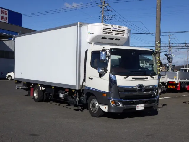 日野 レンジャー 2KG-FC2ABG(2WD)の写真2