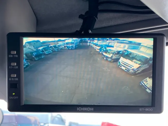 いすゞ ギガ QPG-CYJ77Bの写真20