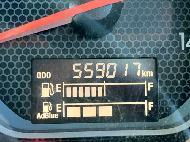 いすゞ ギガ QPG-CYJ77Bの写真22