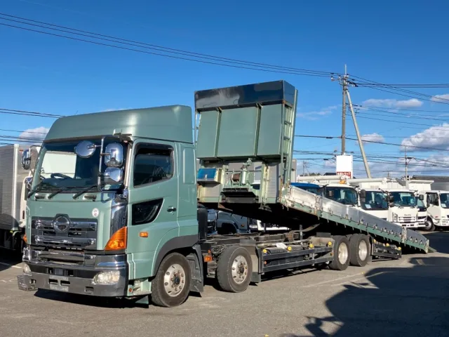 日野 プロフィア QKG-FW1EXEJの写真1