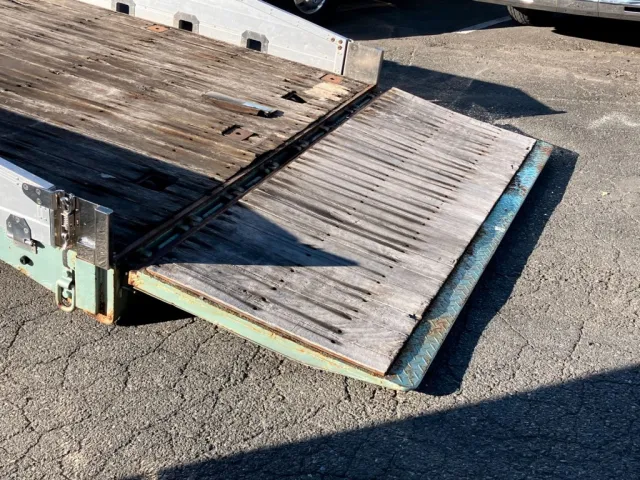 日野 プロフィア QKG-FW1EXEJの写真21