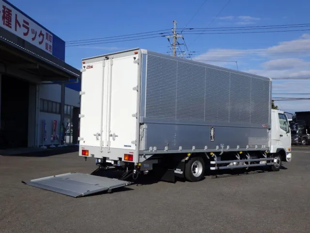 三菱 ファイター 2KG-FK65F(2WD)の写真4