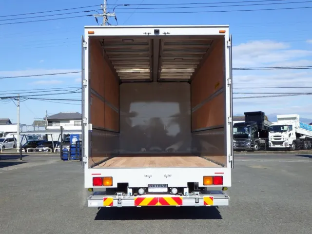 荷台全体の状態です。|三菱 ファイター 2KG-FK65F(2WD)の写真9