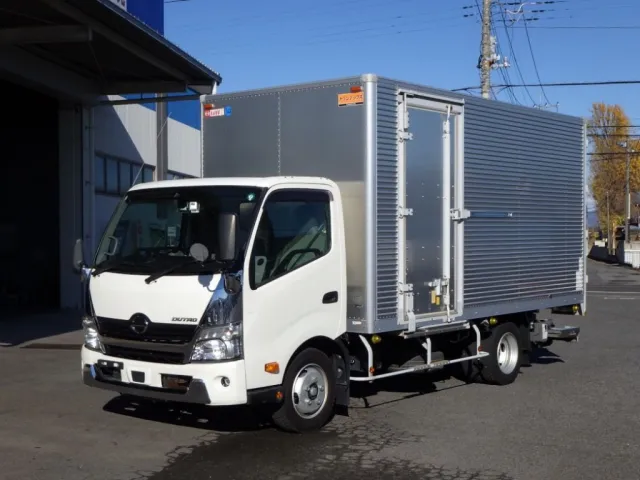 日野 デュトロ TKG-XZU710M(2WD)の写真1