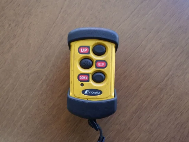 ゲートのラジコンは点検済みです。|日野 デュトロ TKG-XZU710M(2WD)の写真17