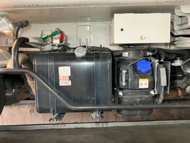 いすゞ エルフ 2RG-NMR88AN(2WD)の写真17