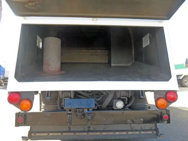 いすゞ エルフ TPG-NMR85N(2WD)の写真7