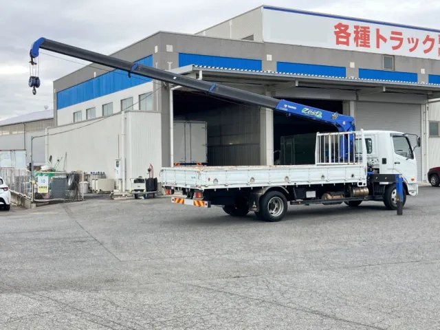 三菱 ファイター 2KG-FK71F(2WD)の写真4