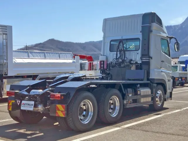 三菱 スーパーグレート 2KG-FV80VJR(2WD)の写真4