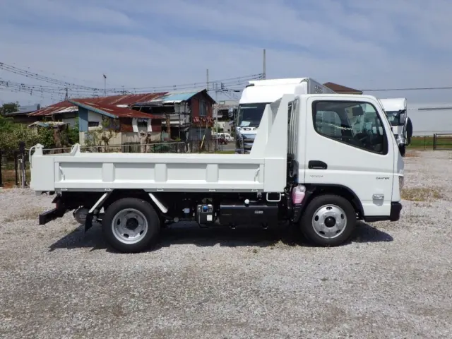 三菱 キャンター 2RG-FBA60(2WD)の写真16
