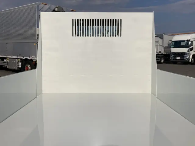 荷台内部です|三菱 キャンター 2RG-FBA60(2WD)の写真14