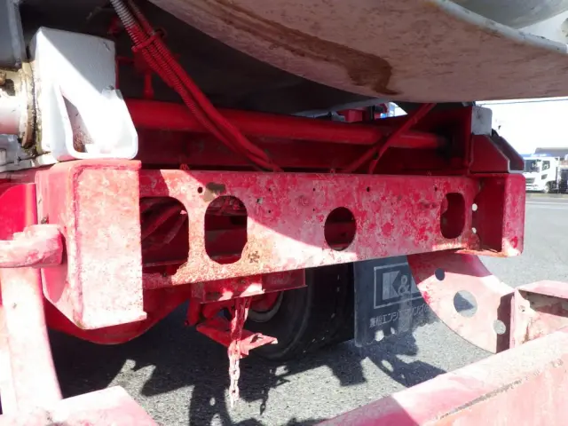 リヤ周りに付着があります。|日野 レンジャー 2KG-FD2ABA(2WD)の写真36