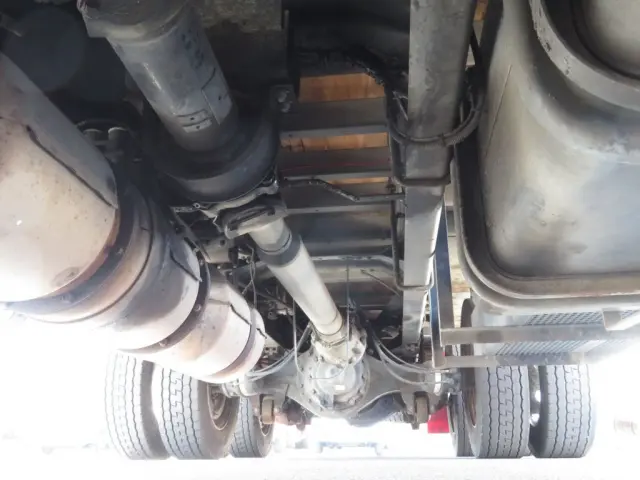下廻りの状態です。|三菱 スーパーグレート QKG-FY50VYの写真45