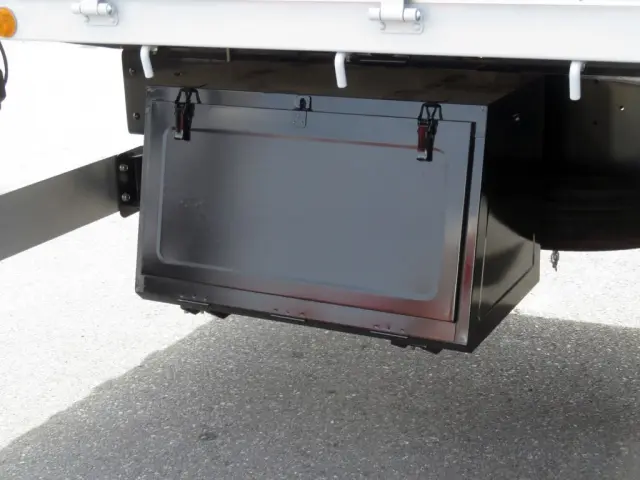 三菱 ファイター 2KG-FK62F(2WD)の写真11