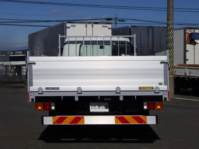 三菱 ファイター 2KG-FK62F(2WD)の写真8