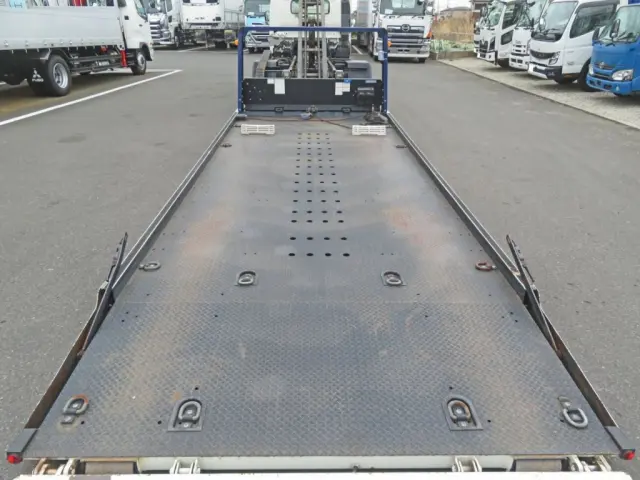 トヨタ ダイナ TDG-XZU722(2WD)の写真9
