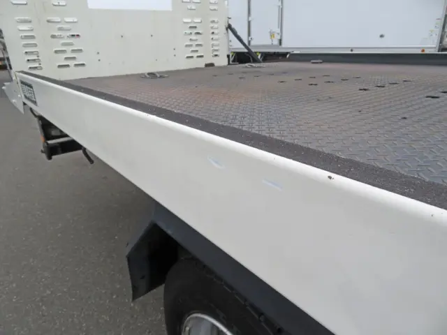 トヨタ ダイナ TDG-XZU722(2WD)の写真48