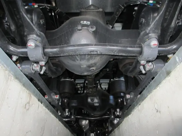 ＵＤ クオン 2RG-CG5FA(8x4)の写真36