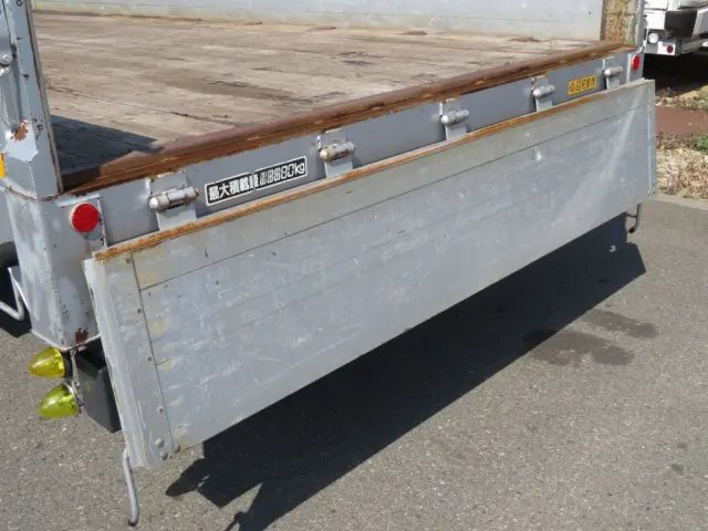 リア廻りの状態です。|三菱 スーパーグレート QKG-FS54VZの写真44