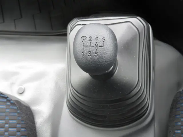 日野 デュトロ 2KG-XZU712M(2WD)の写真19