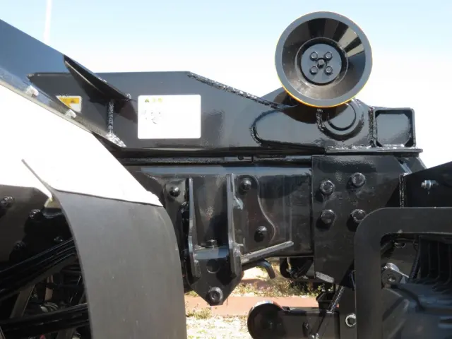 シャーシの状態です。|日野 レンジャー 2PG-FD2ABA(2WD)の写真5