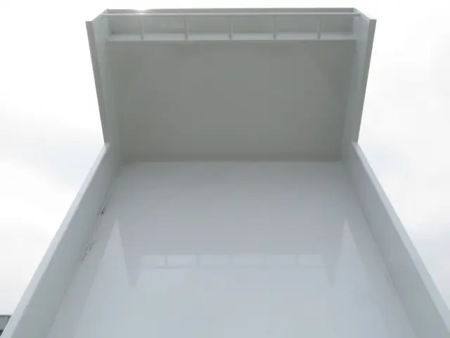 三菱 キャンター 2PG-FEBM0(2WD)の写真10