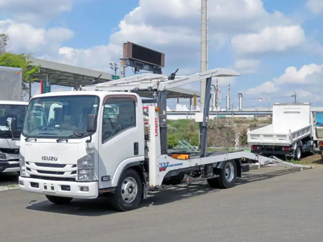 いすゞ エルフ TKG-NPR85YN(2WD)の写真1