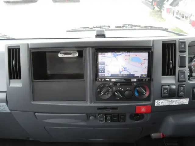 いすゞ エルフ TKG-NPR85YN(2WD)の写真32