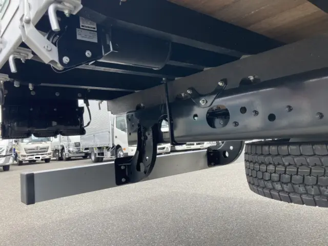 シャーシとネタの状態です。|三菱 ファイター 2KG-FK62FZ(2WD)の写真9