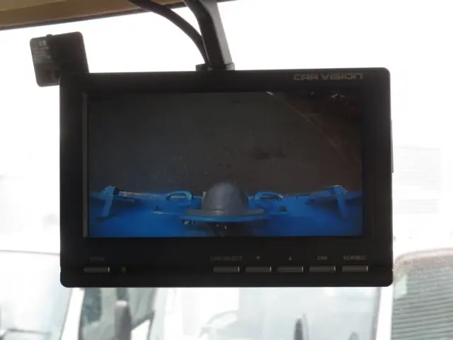 液晶バックモニター付きです。|日野 レンジャー TKG-GC7JGAAの写真22
