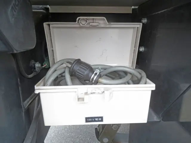 いすゞ エルフ TPG-NKR85AN(2WD)の写真17