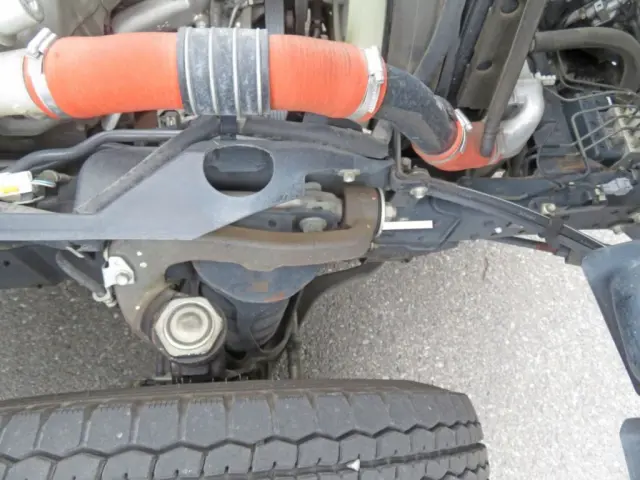 いすゞ エルフ TPG-NKR85AN(2WD)の写真30