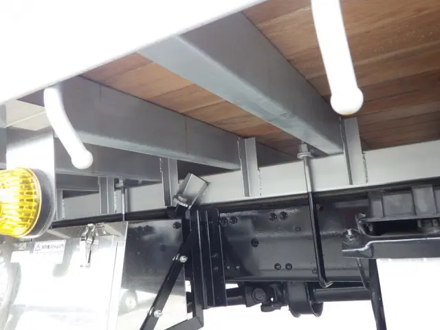 三菱 ファイター 2KG-FK62FZ(2WD)の写真7