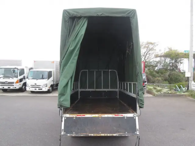 三菱 キャンター 2RG-FBA20(2WD)の写真8