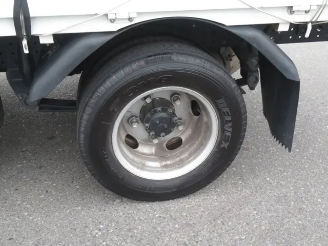 三菱 キャンター 2RG-FBA20(2WD)の写真14