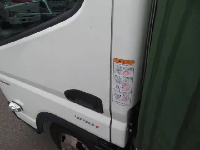 三菱 キャンター 2RG-FBA20(2WD)の写真25