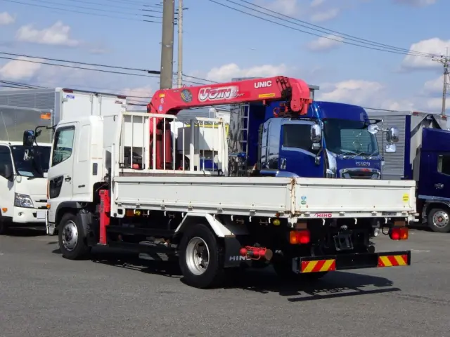 日野 レンジャー LKG-FE7JGAA(2WD)の写真3