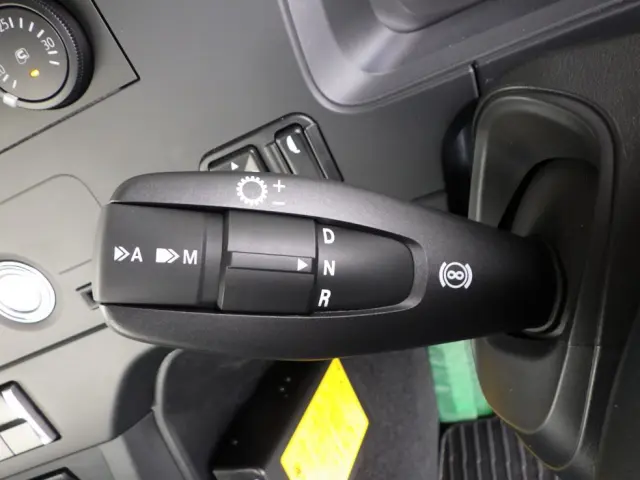 シフトパイロットです。|三菱 スーパーグレート 2RG-FP84VDR(2WD)の写真25