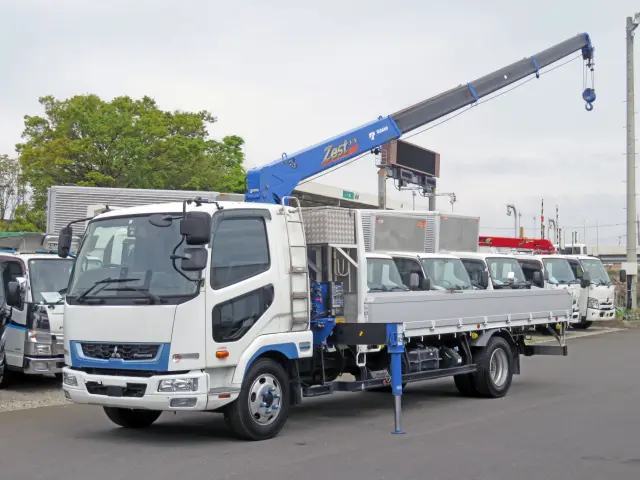 三菱 ファイター 2KG-FK62F(2WD)の写真1