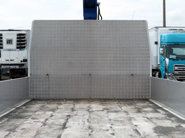 三菱 ファイター 2KG-FK62F(2WD)の写真8