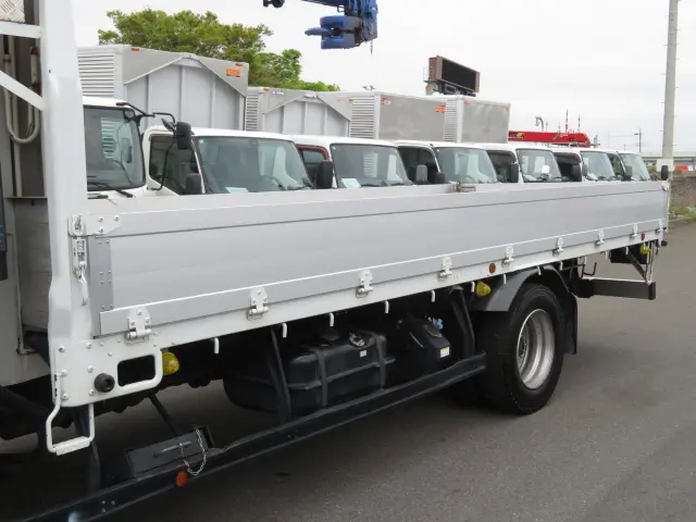 三菱 ファイター 2KG-FK62F(2WD)の写真17