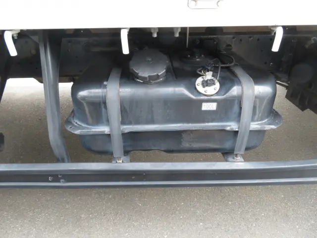 三菱 ファイター 2KG-FK62F(2WD)の写真21